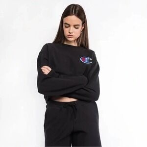 Kith x Champion Sweatshirt Womens Medium Black Pullover Cropped Brianna NWT
